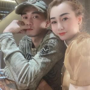 Meet your Posher, Hi